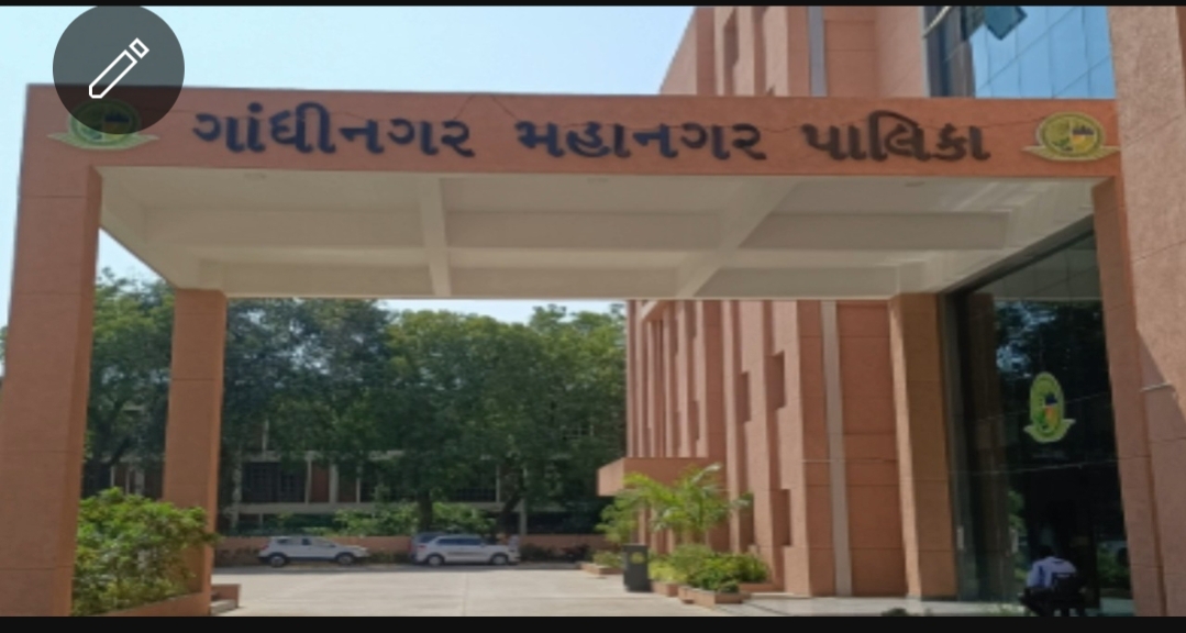 શું ગાંધીનગર મહાનગર પાલિકાની બેદરકારીએ ૭ વર્ષના માસુમ બાળકનો જીવ લીધો??