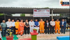 ધારસભ્ય બાબુભાઈ જમનાદાસ પટેલ દ્વારા હીરાપુર ગામમાં થેલેસીમીયા કેમ્પનું શુભારંભ !!!